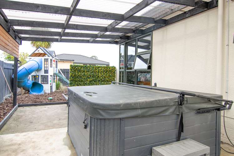 39 Dalfield Place Highbury_16