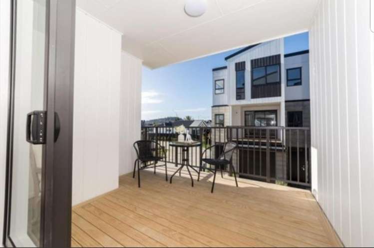 11 Houkura Way Mount Albert_6