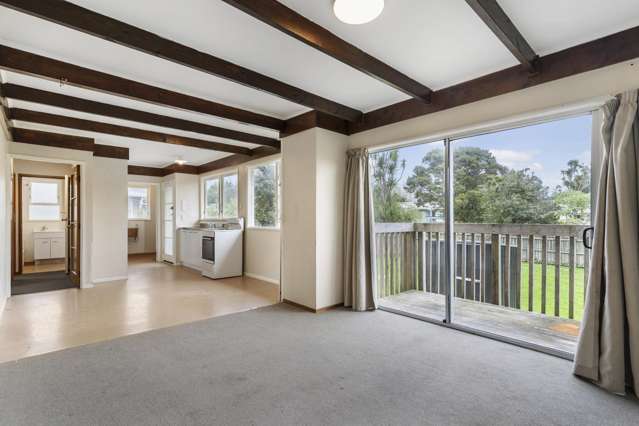20 Gill Avenue Te Atatu Peninsula_3