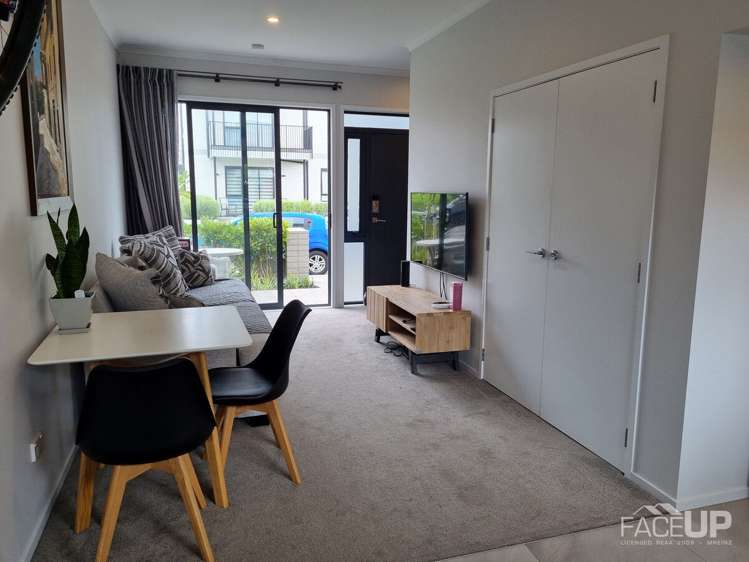 6 Sidney Wallingford Way Hobsonville_6