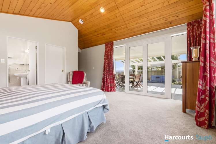 49 Shepherd Road Waipahihi_15