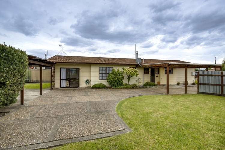 17 Jeffares Place Taradale_16