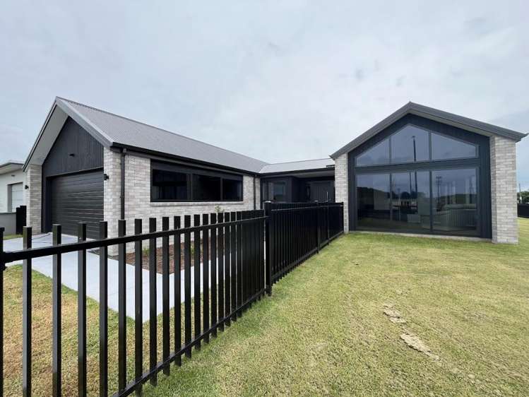 2 Rauiri Drive One Tree Point_1