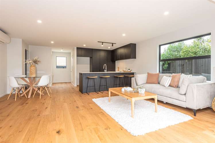 4/117 Hills Road Edgeware_19