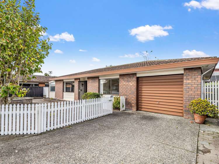 6/39 Swanson Road Henderson_2