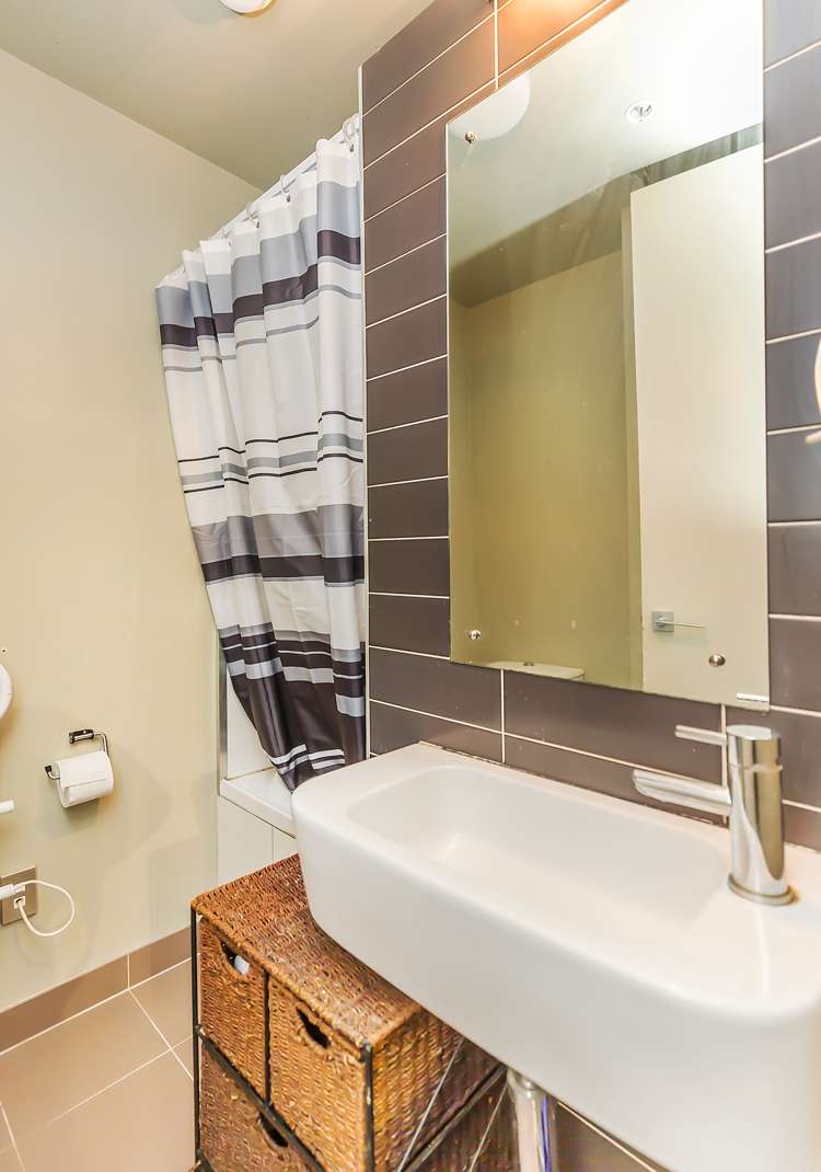 101/20 Hanson Street Mount Cook_6