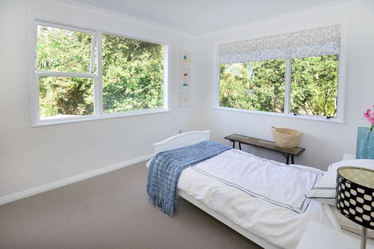29 Marina Road Torbay_11