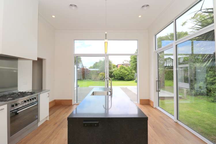 66 Russel Street Gladstone_5