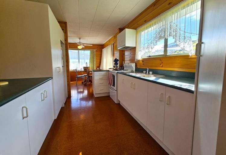 57 Fairlie Crescent Opononi_14