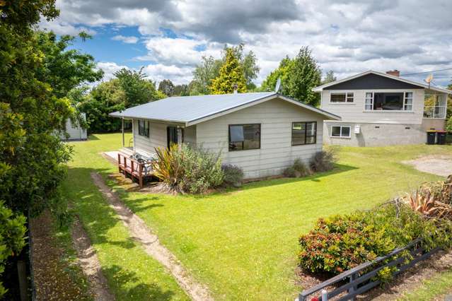 4 Pompolona Street Te Anau_1