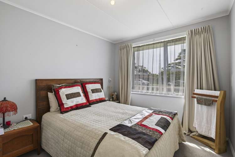 18 Cowling Road Hurdon_12