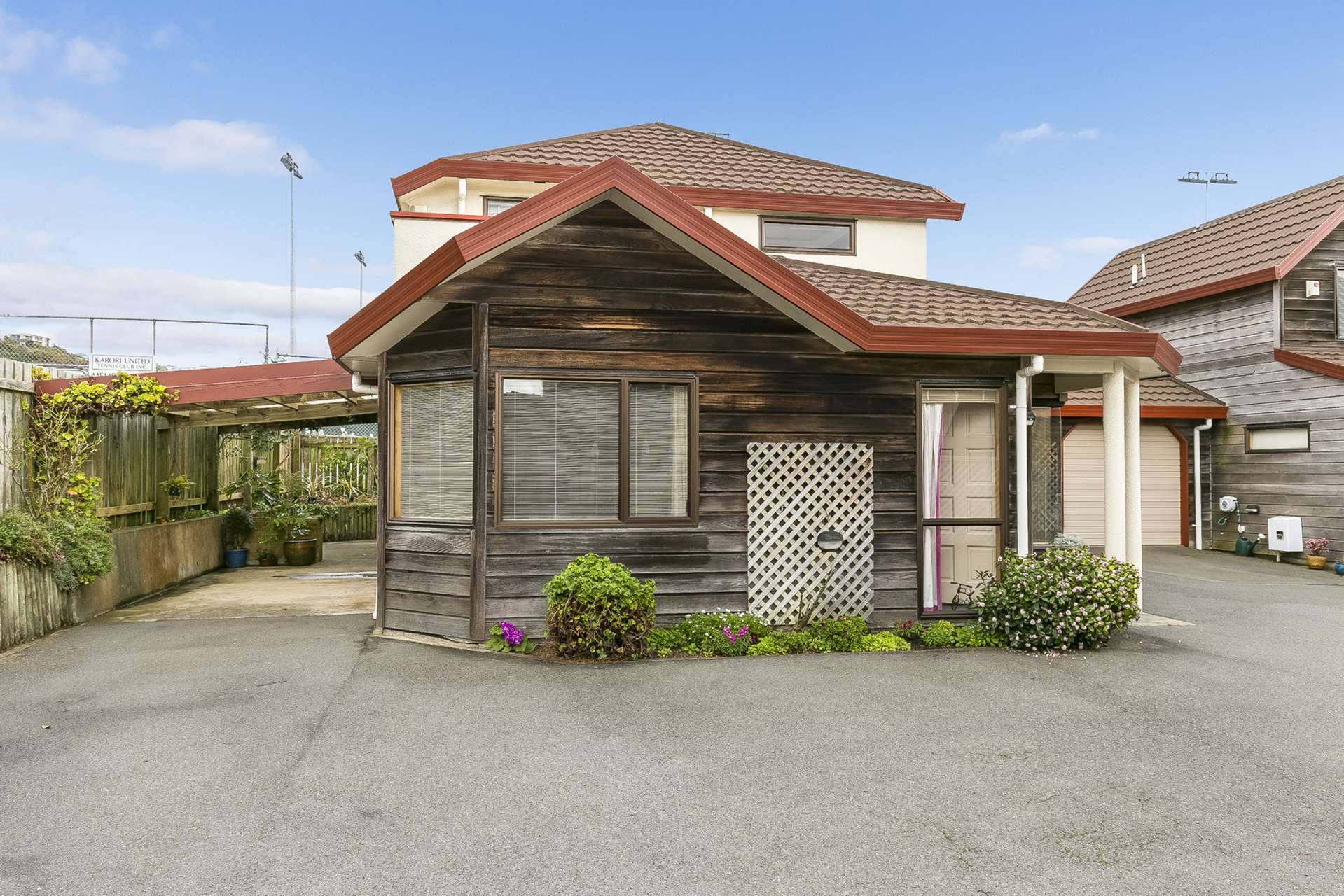 8 Scorian Close Karori_0