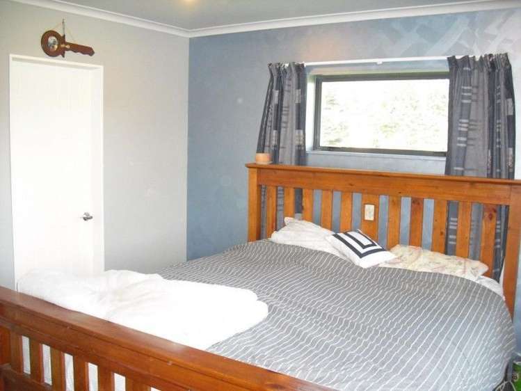 60 High Street Eketahuna_16