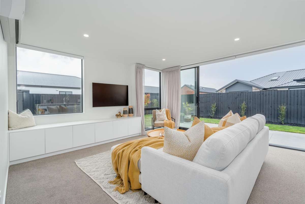 55 Katrine Drive_3