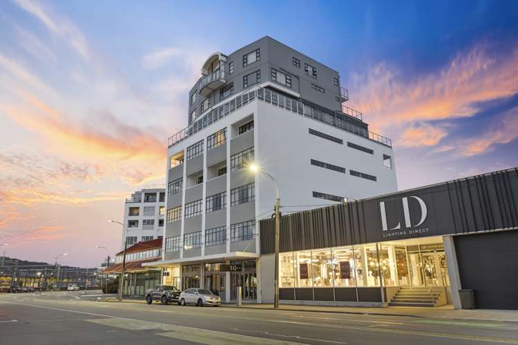 1/125 Thorndon Quay Pipitea_13