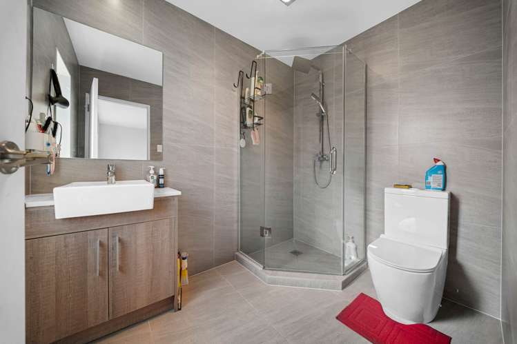 13 John Burn Road Takanini_20