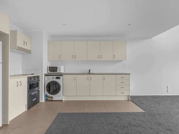 14F 30 Westward Ho Glen Eden_5