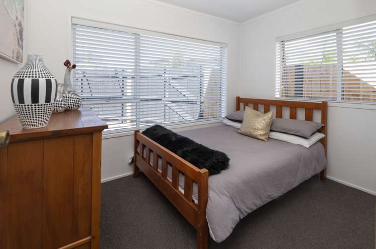 1/33 Bramley Drive Farm Cove_10