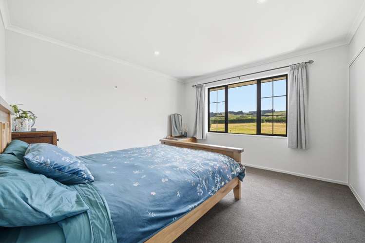 106 Davis Road Cust_13