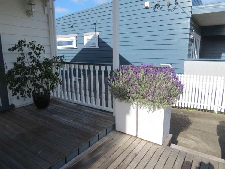 29 Hastings Parade Devonport_15