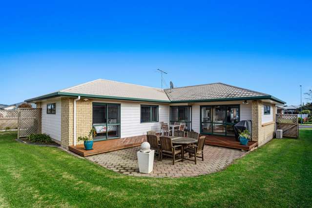 16 Edgewater Grove Whakatane_2