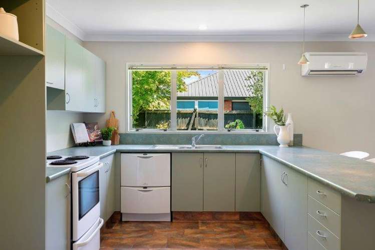 231a Geraldine Street Edgeware_4