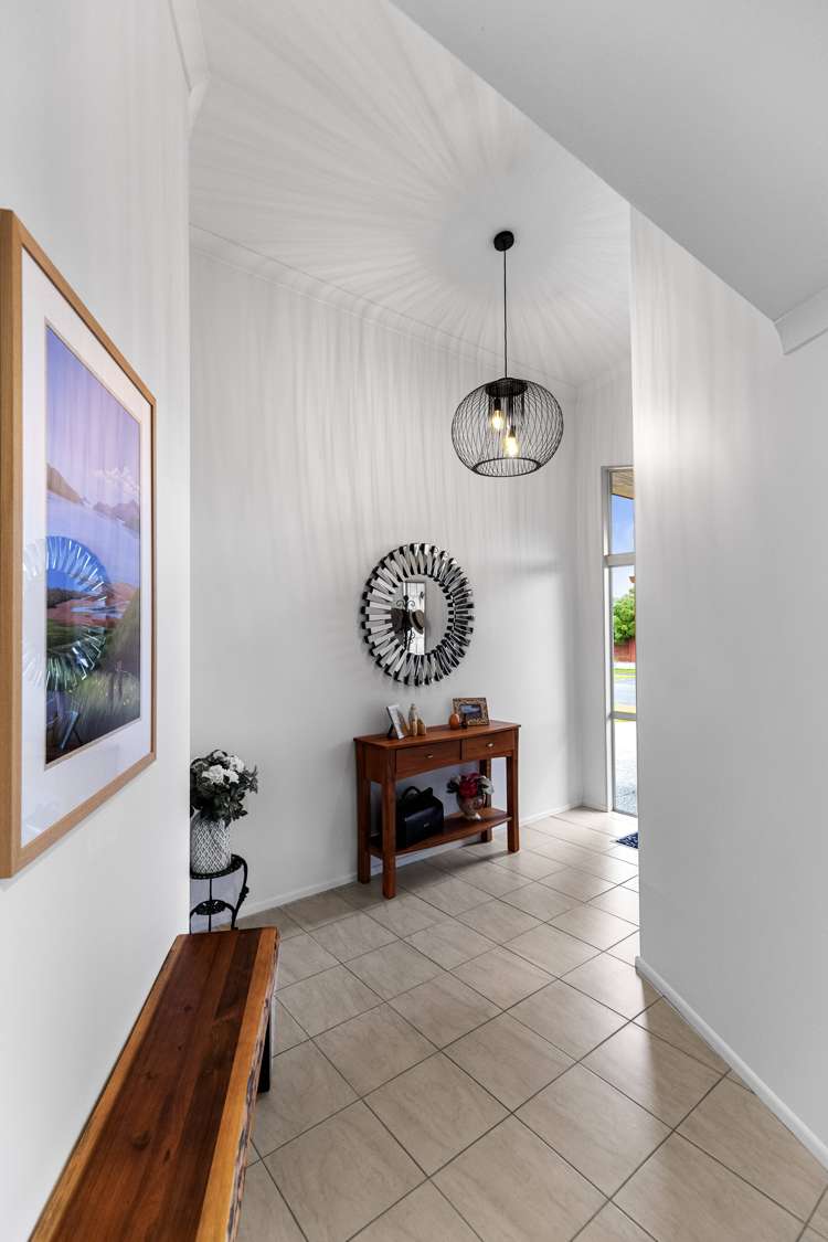 4 Innswood Place Rototuna North_1