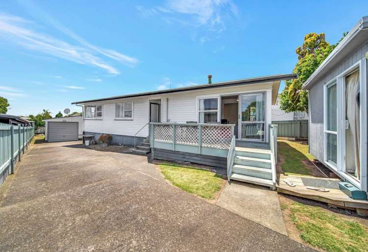 23 Kemble Close Mangere_13