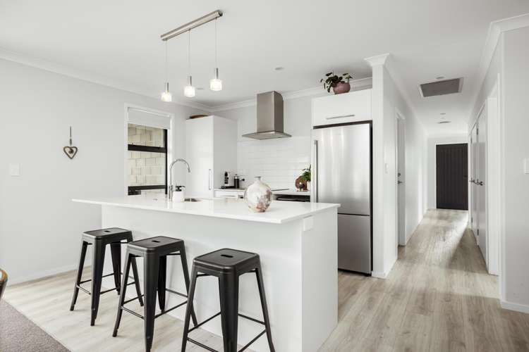 1 Mary Place Pyes Pa_7