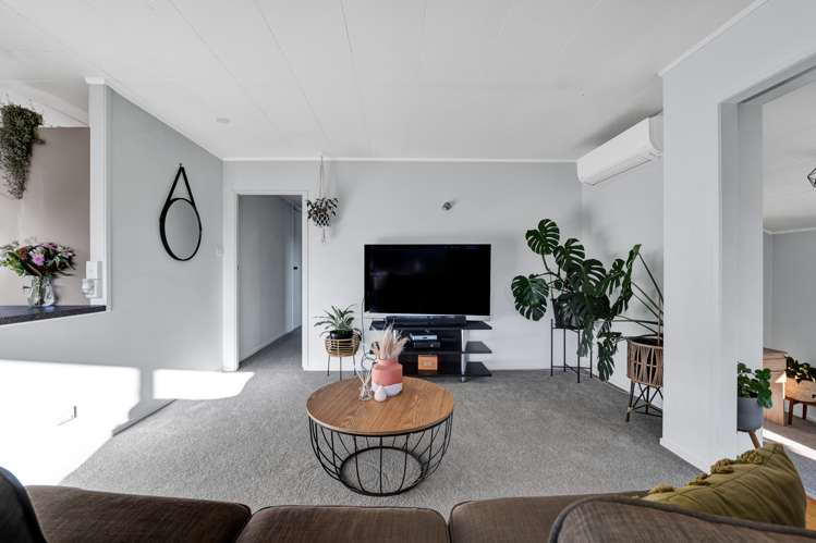 5 Hobart Drive Spotswood_23