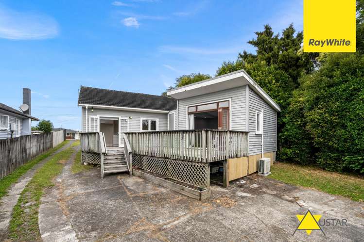 55 Titirangi Road New Lynn_12