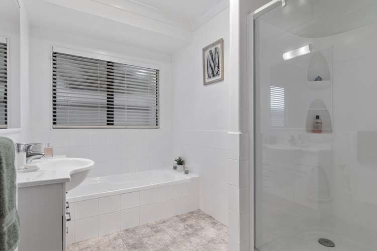 17 Manor Park Drive Pyes Pa_16