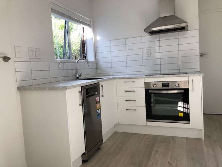 2/5 Tobruk Crescent Milford_3