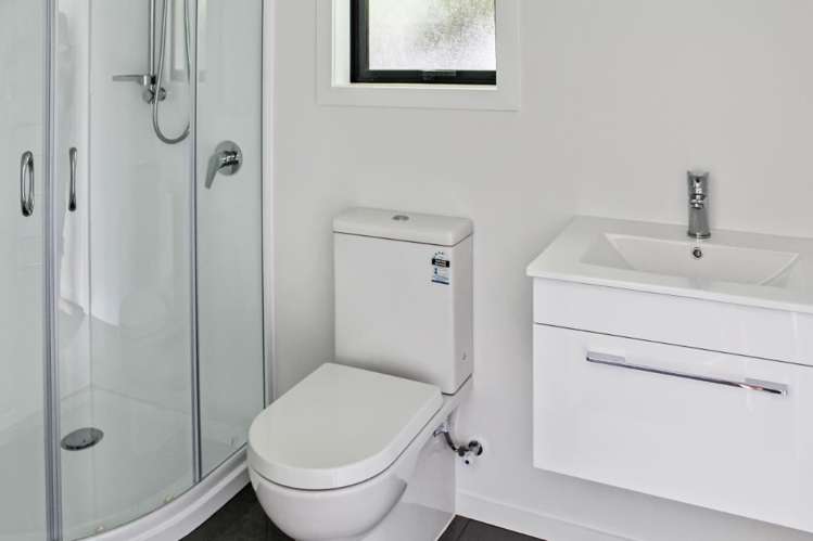 99a Ferguson Street West End_5