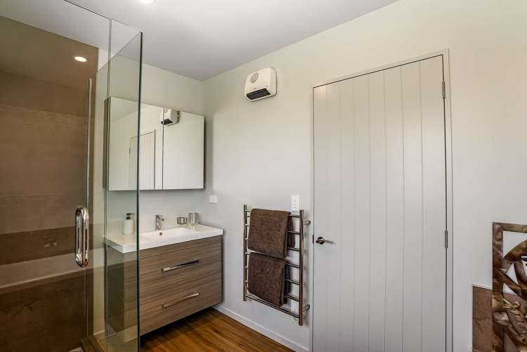 68 Quinn Crescent Woodend_19