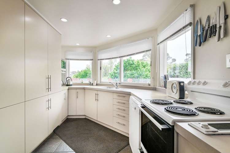 11b Awarua Crescent Havelock North_13