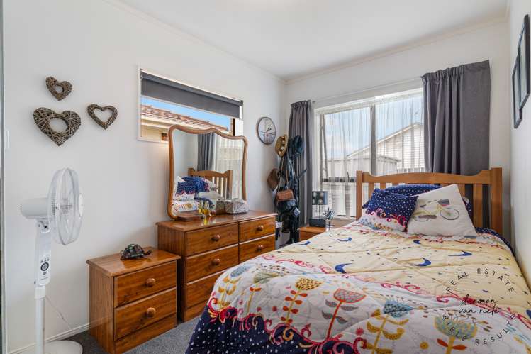 2/27 King Edward Avenue Papakura_5