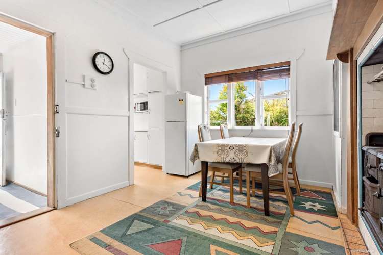 3 Glengarry Road Glen Eden_3