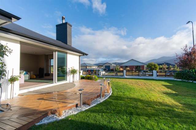 16 Acheron Way Te Anau_1