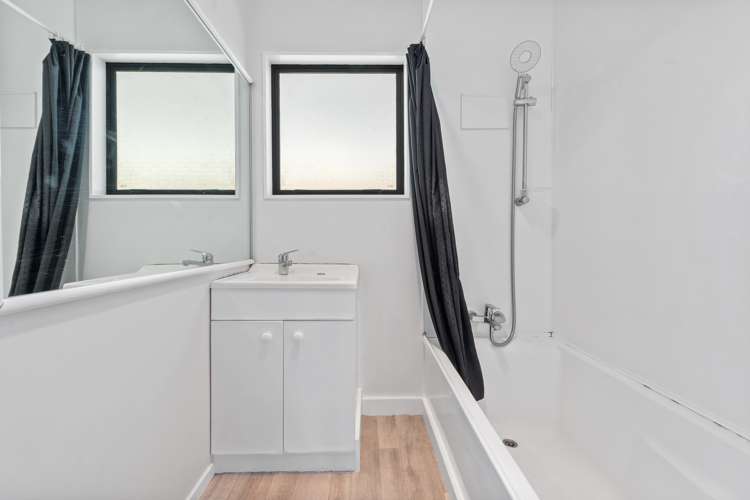 1/31 Templeton Place Clendon Park_8