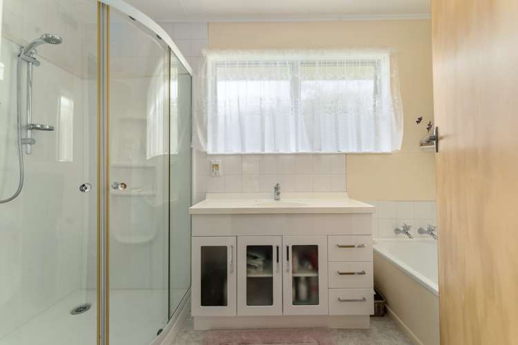 3 Hollis Place Brightwater_17