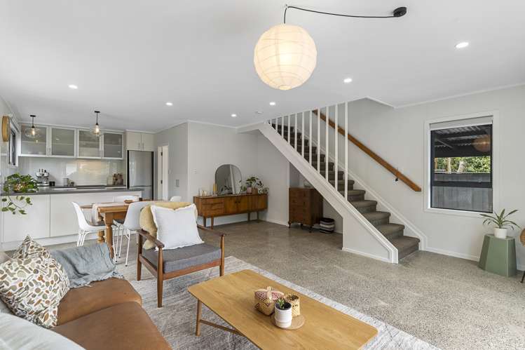 1/2 Telstar Place Beach Haven_5