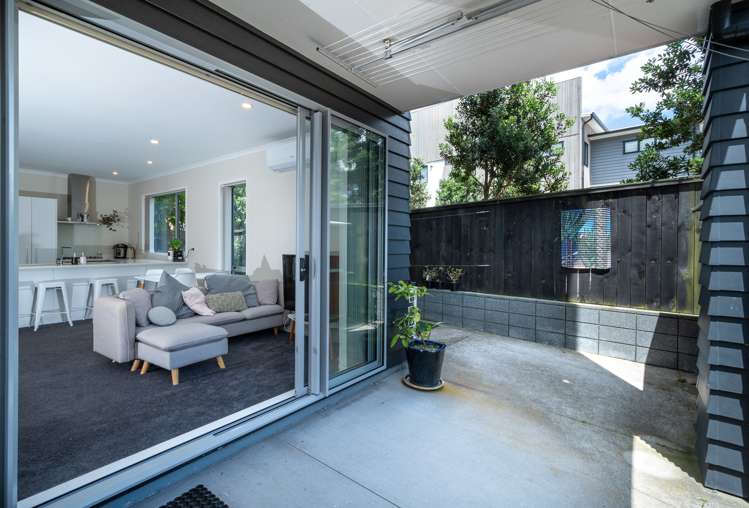 G01/110 Hobsonville Point Road Hobsonville_11