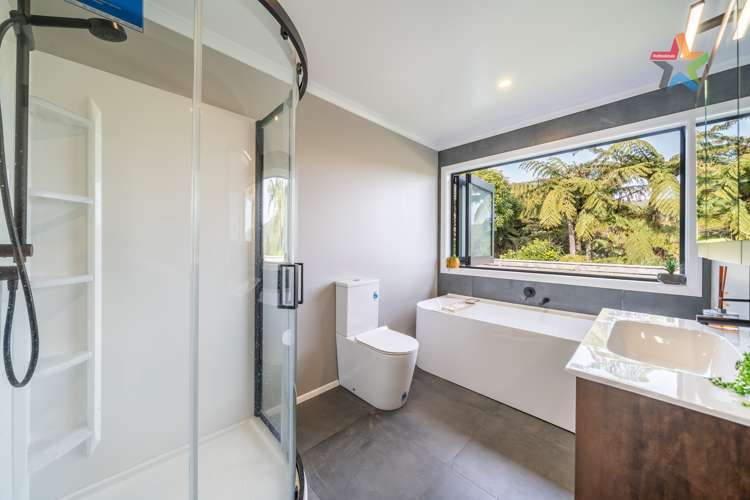 119 Coast Road Wainuiomata_14