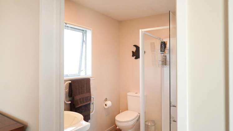 10 Rhoboro Road Twizel_9