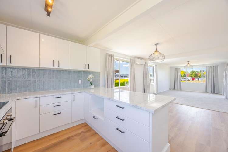 45 Caernarvon Drive_1