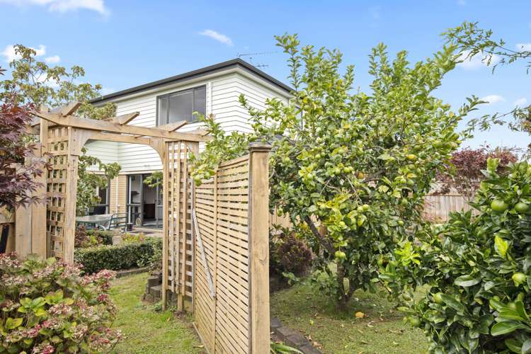 9 Greta Banks Place Wattle Downs_15