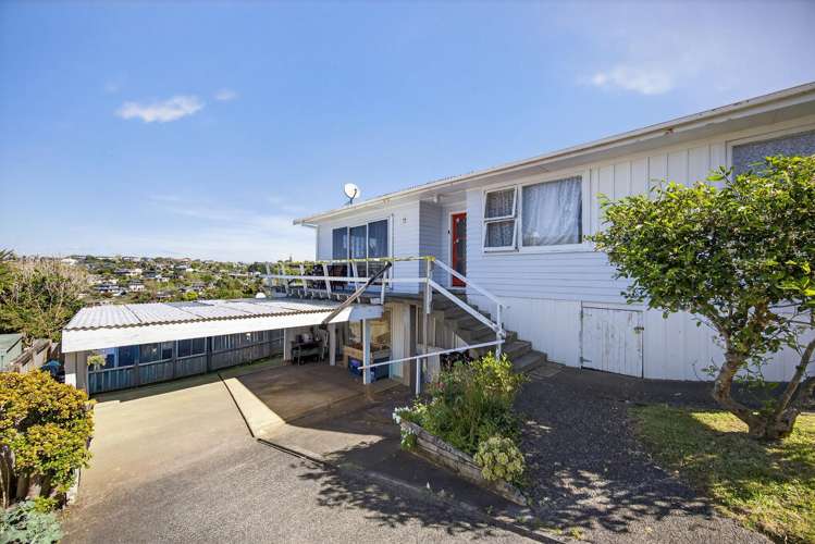 1/9 Colmar Road Mellons Bay_3