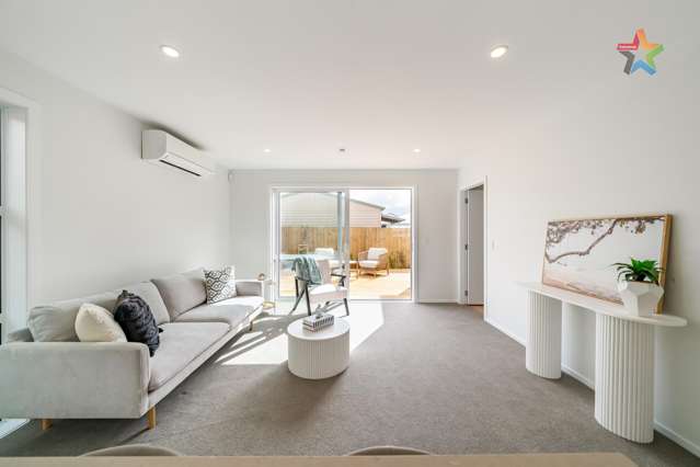 82 Main Road Wainuiomata_2