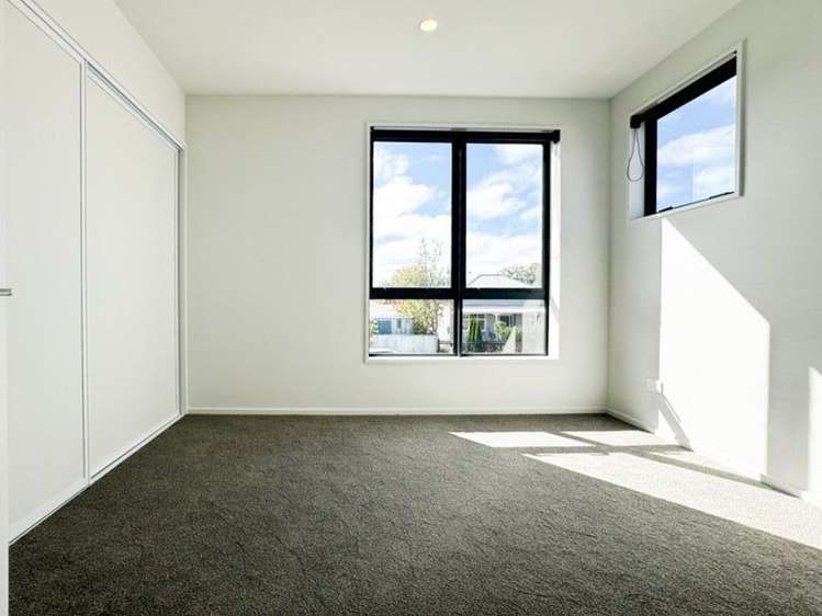 6/10 Surrey Street 1477_6